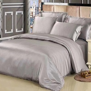 silk comforter